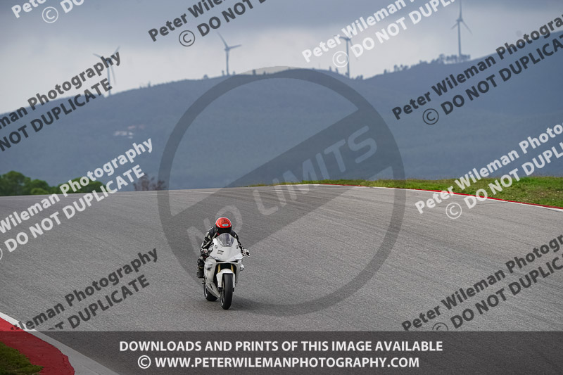 motorbikes;no limits;peter wileman photography;portimao;portugal;trackday digital images